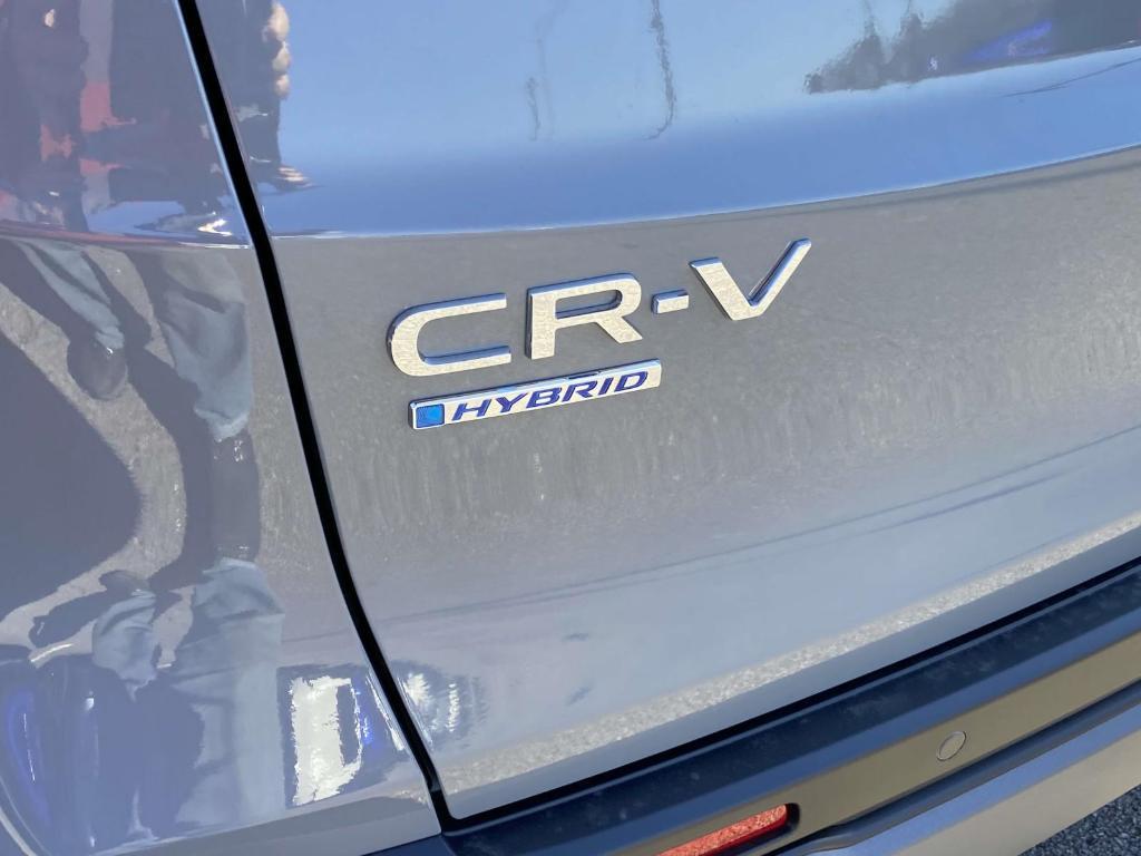 new 2025 Honda CR-V Hybrid car, priced at $39,455