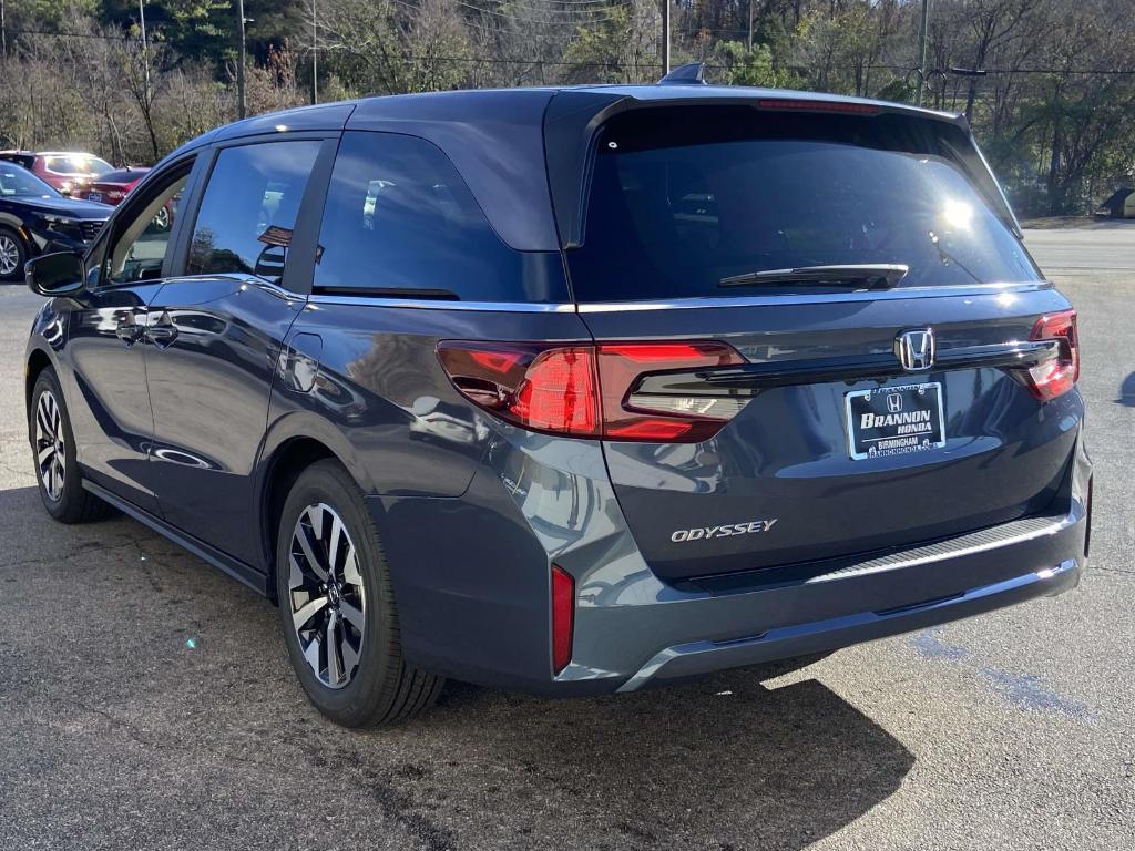 new 2026 Honda Odyssey car, priced at $41,637
