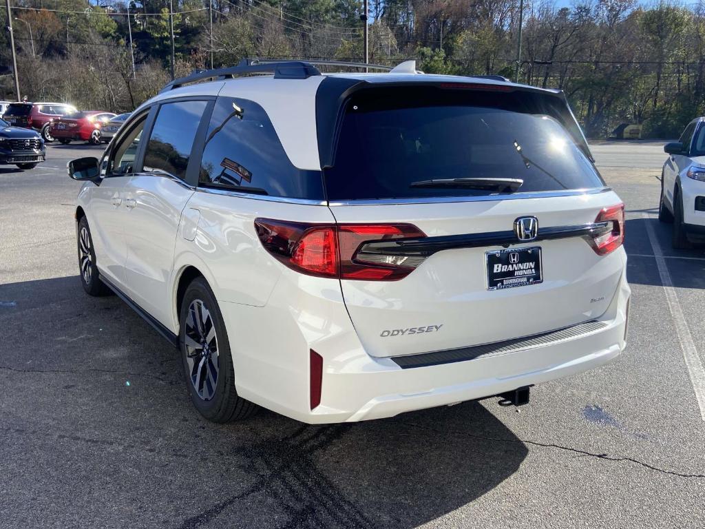 new 2026 Honda Odyssey car, priced at $43,110