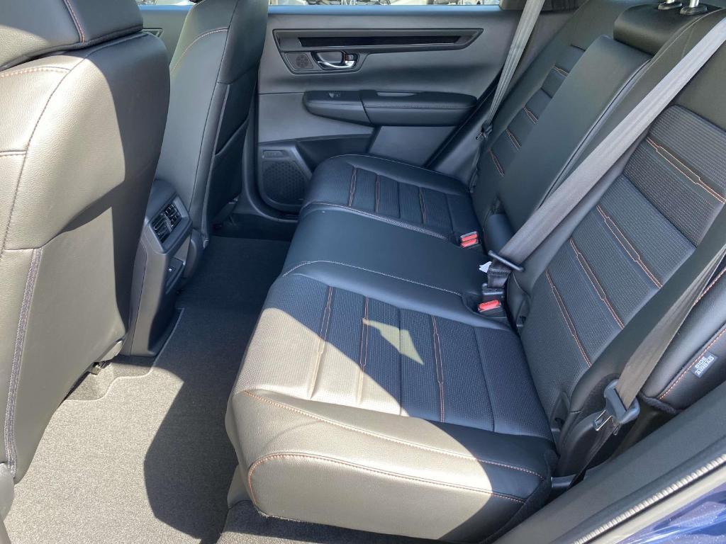 new 2026 Honda CR-V Hybrid car, priced at $38,161