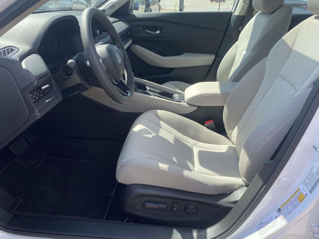 new 2025 Honda Accord car