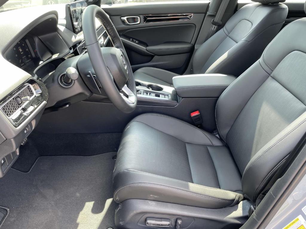 new 2025 Honda Civic Hybrid car