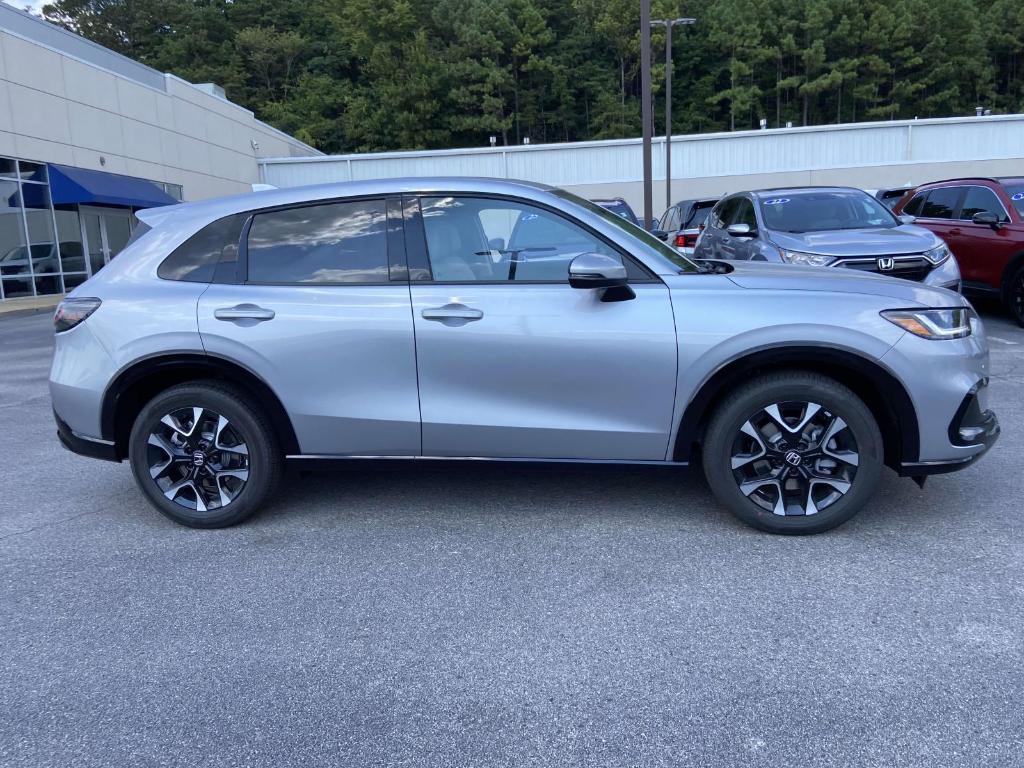 new 2026 Honda HR-V car, priced at $30,588