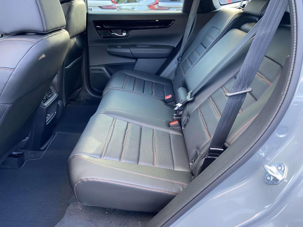 new 2026 Honda CR-V Hybrid car, priced at $42,089