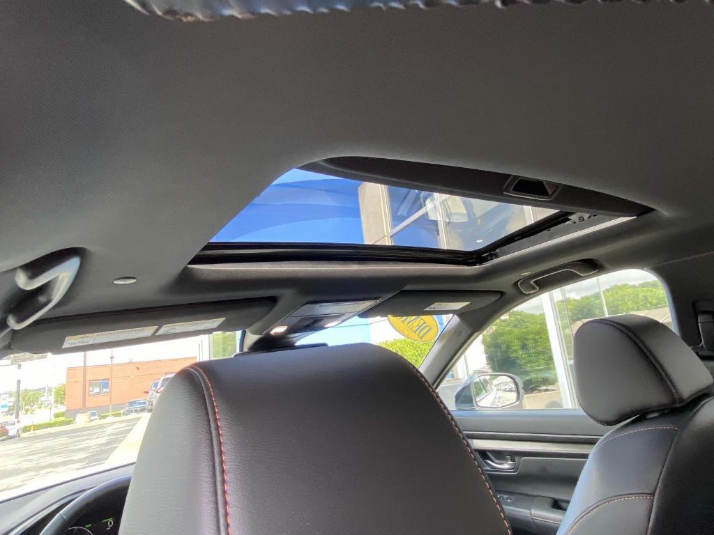 new 2025 Honda CR-V Hybrid car