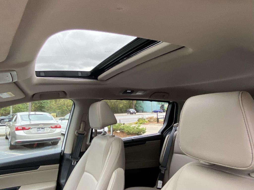 used 2023 Honda Odyssey car, priced at $37,555