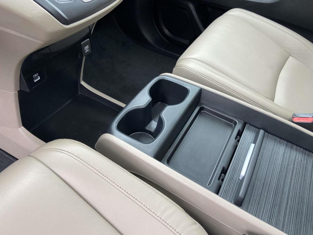 used 2023 Honda Odyssey car, priced at $37,555