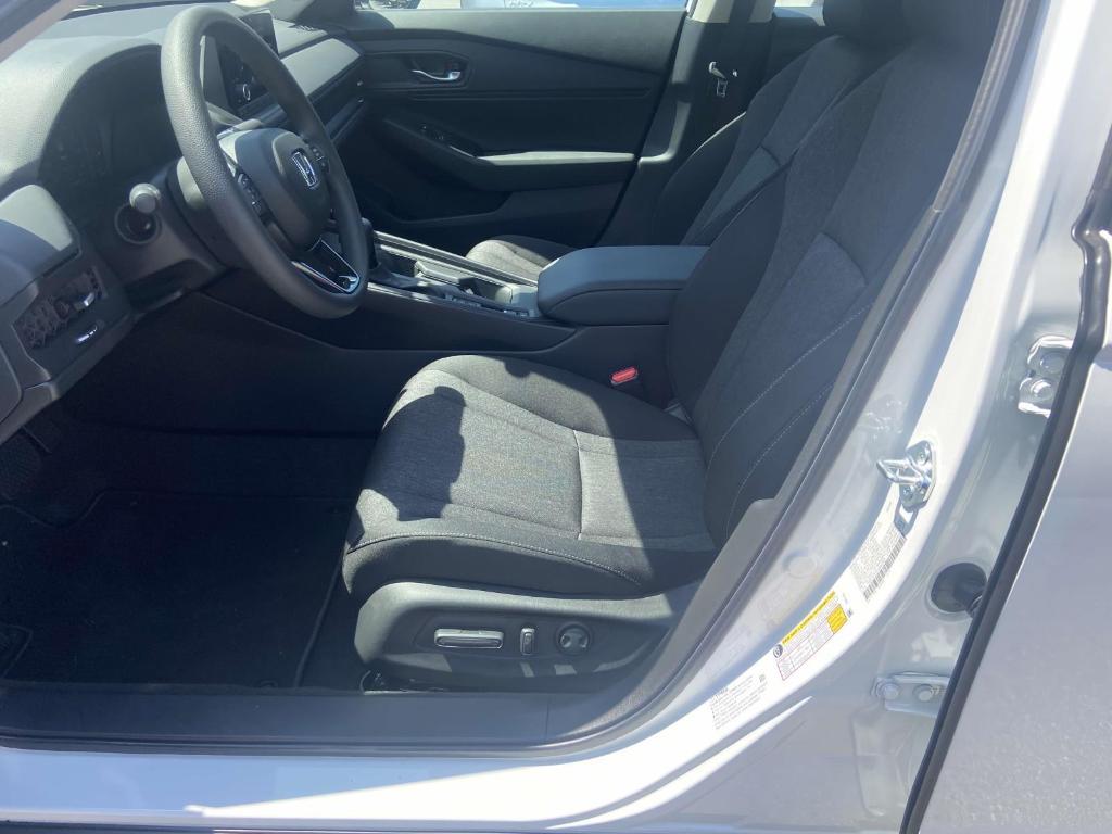 new 2025 Honda Accord car