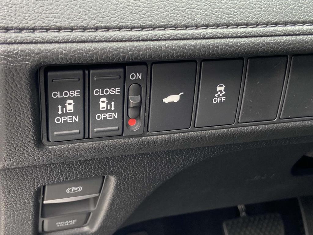 new 2026 Honda Odyssey car, priced at $43,497