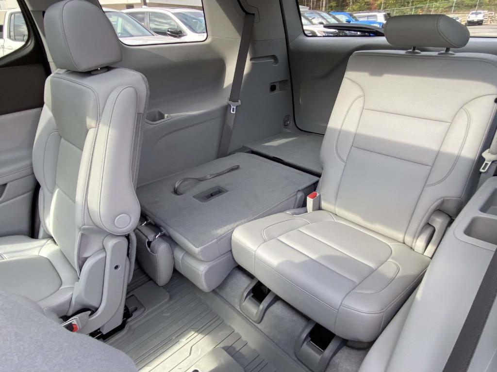 used 2021 GMC Acadia car, priced at $26,555