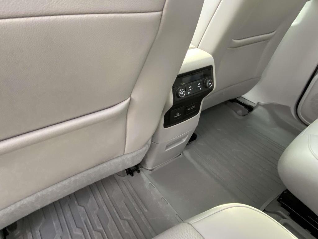 used 2021 GMC Acadia car, priced at $26,555