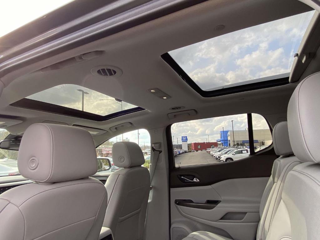 used 2021 GMC Acadia car, priced at $26,555