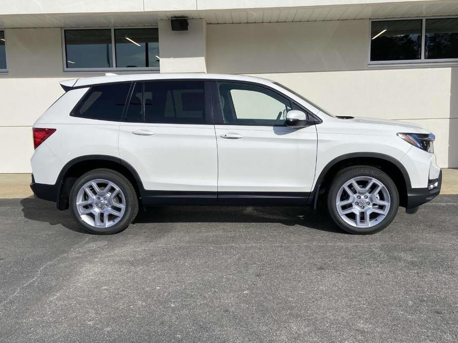 new 2025 Honda Passport car, priced at $44,250