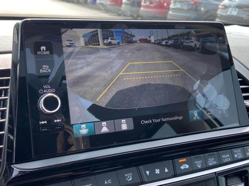 new 2025 Honda Odyssey car