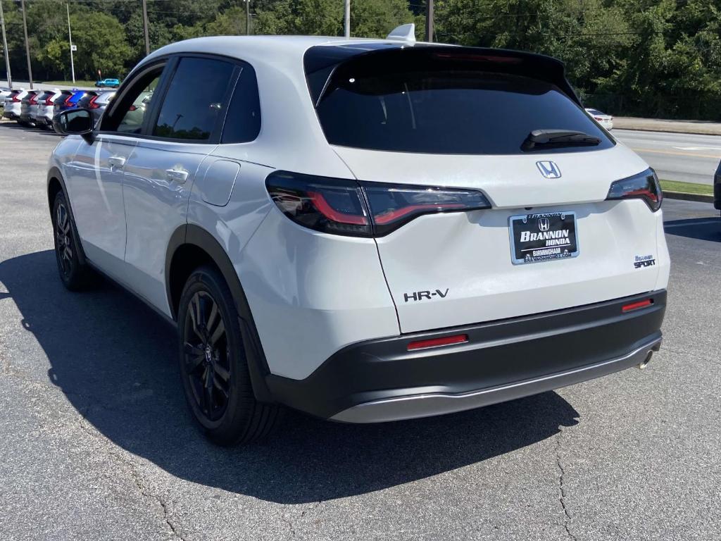 new 2026 Honda HR-V car, priced at $28,513
