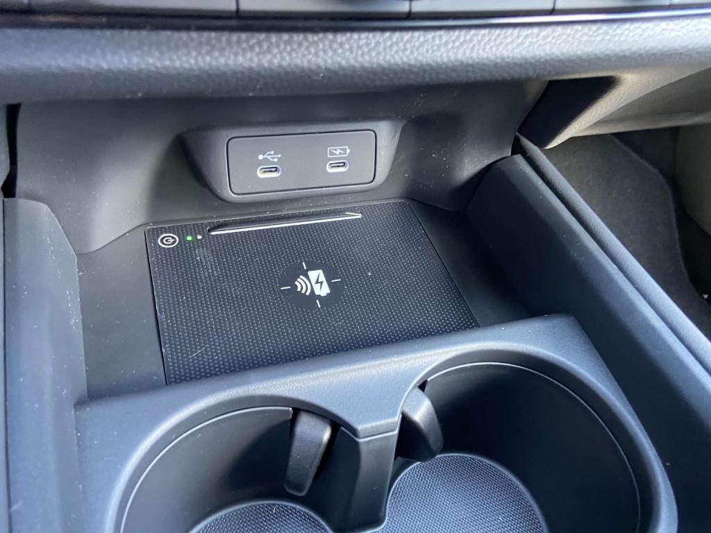 new 2026 Honda HR-V car, priced at $28,513