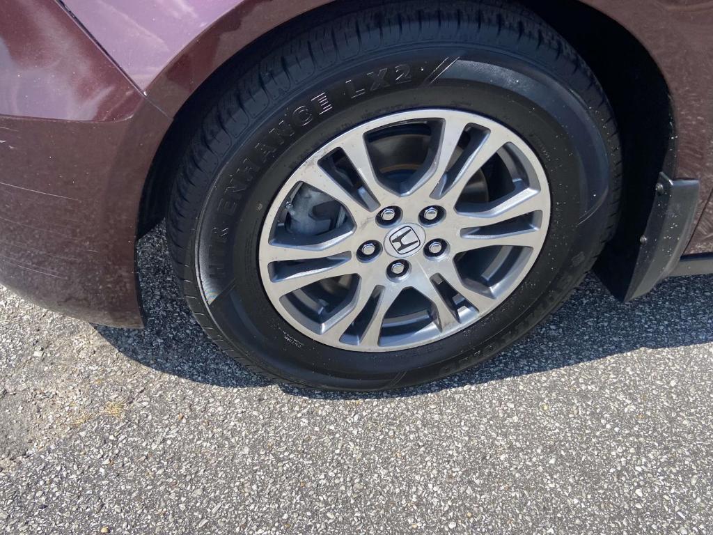 used 2013 Honda Odyssey car, priced at $6,000