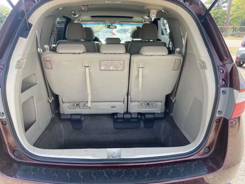 used 2013 Honda Odyssey car, priced at $6,000