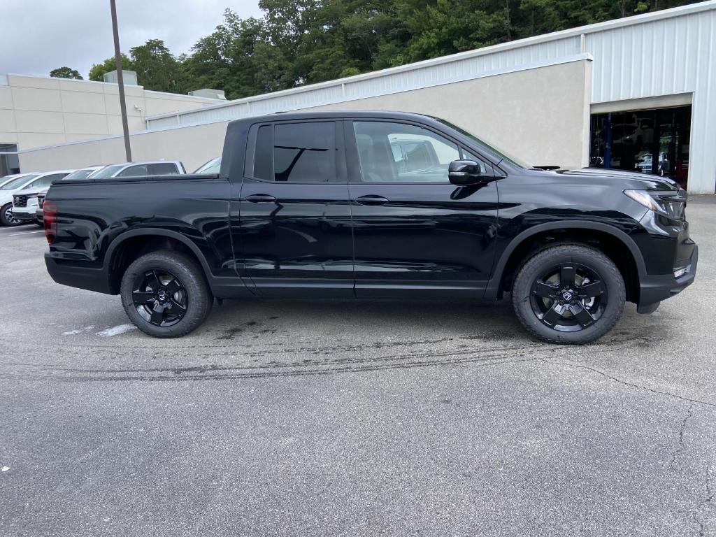 new 2025 Honda Ridgeline car
