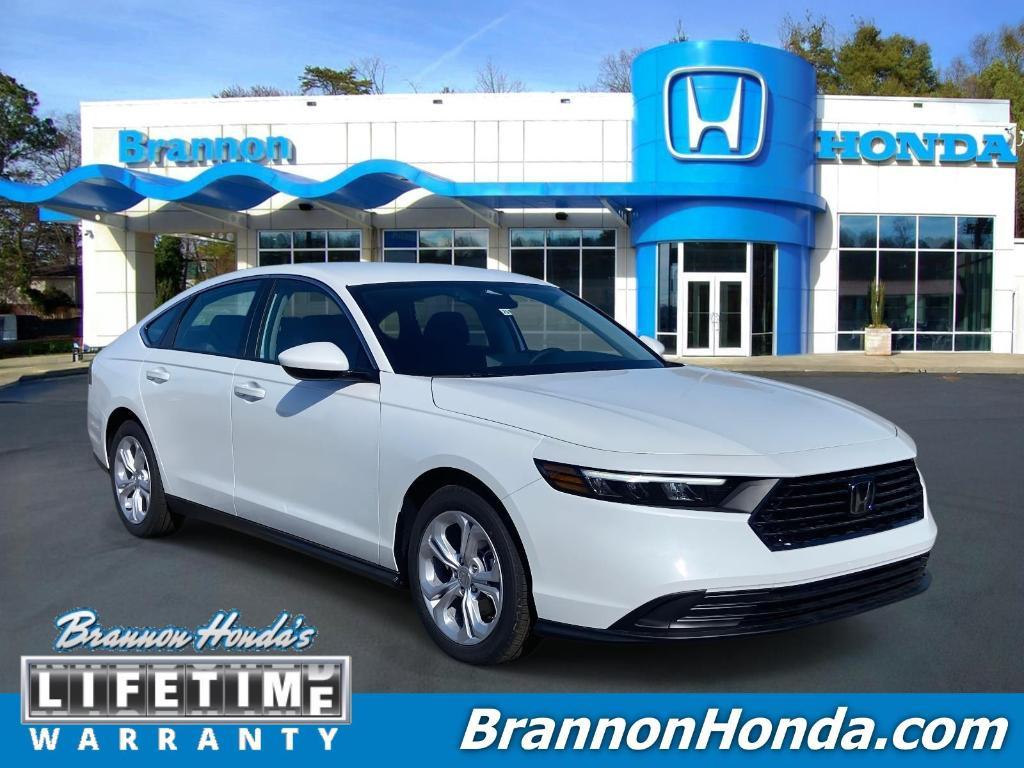 new 2025 Honda Accord car, priced at $28,733