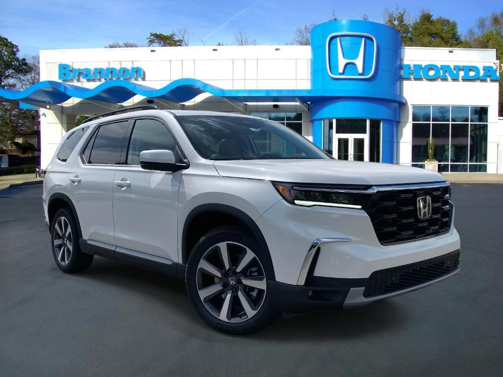 new 2025 Honda Pilot car