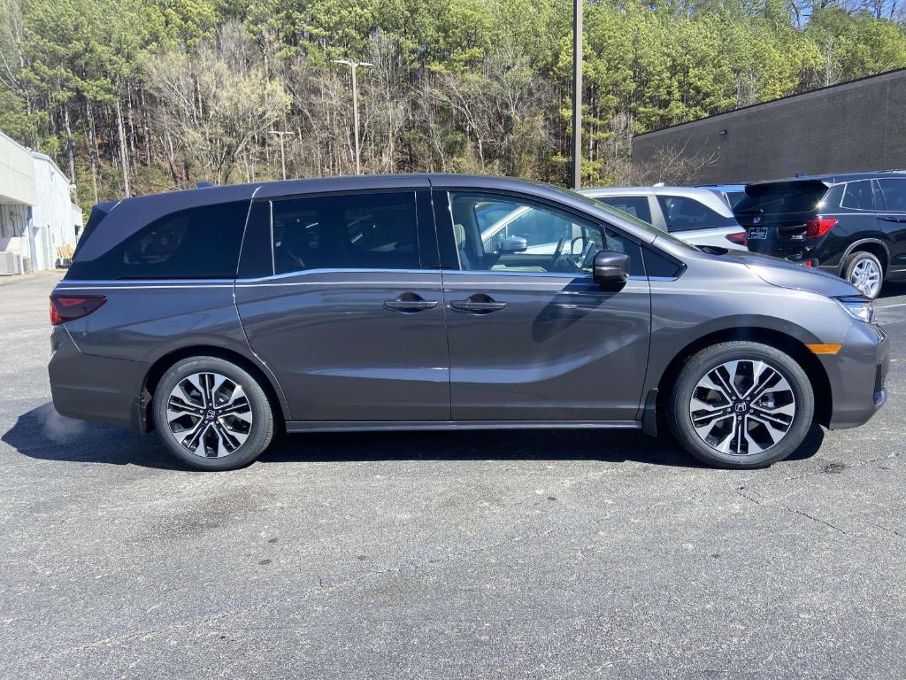 new 2025 Honda Odyssey car, priced at $52,630