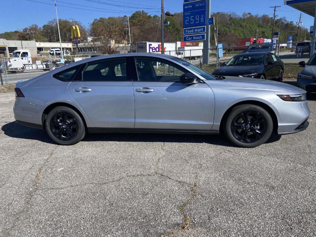 new 2025 Honda Accord car, priced at $30,319