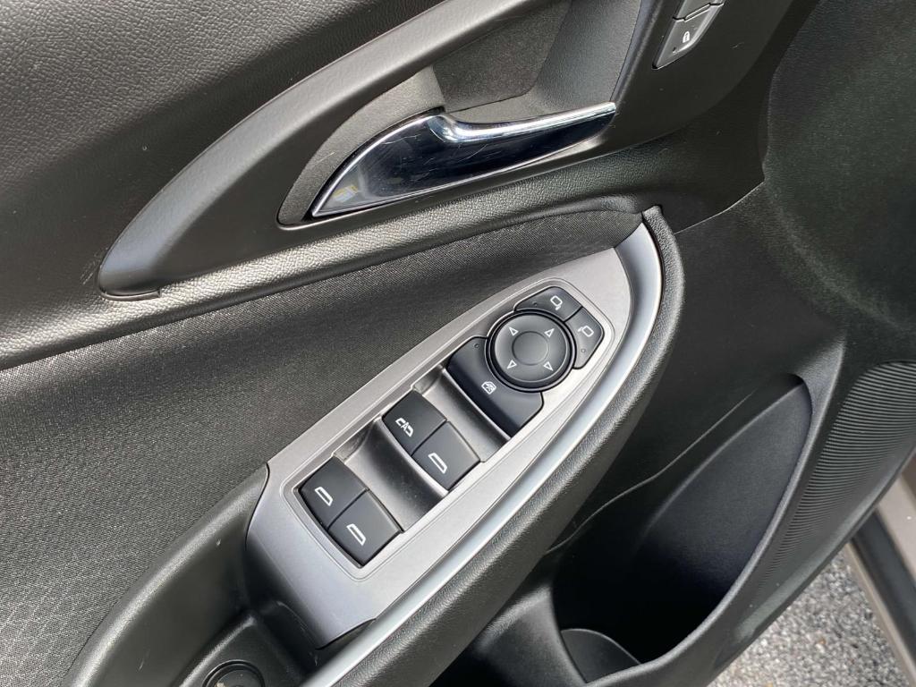 used 2024 Chevrolet Malibu car, priced at $19,888