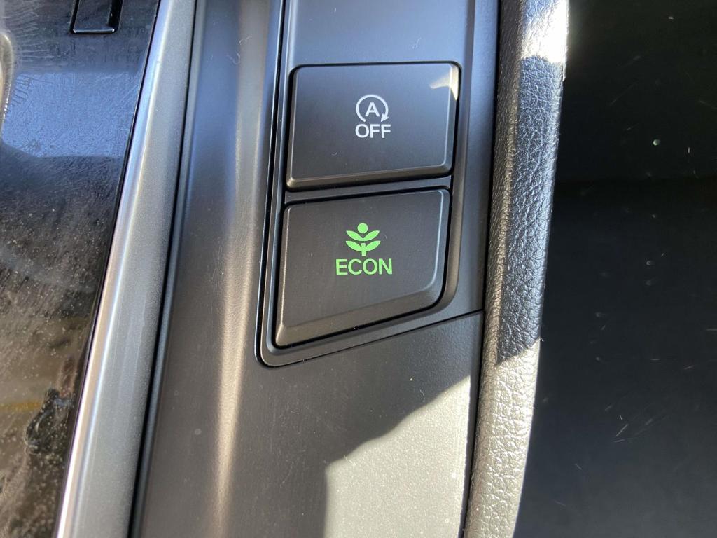 used 2022 Honda CR-V car, priced at $28,888