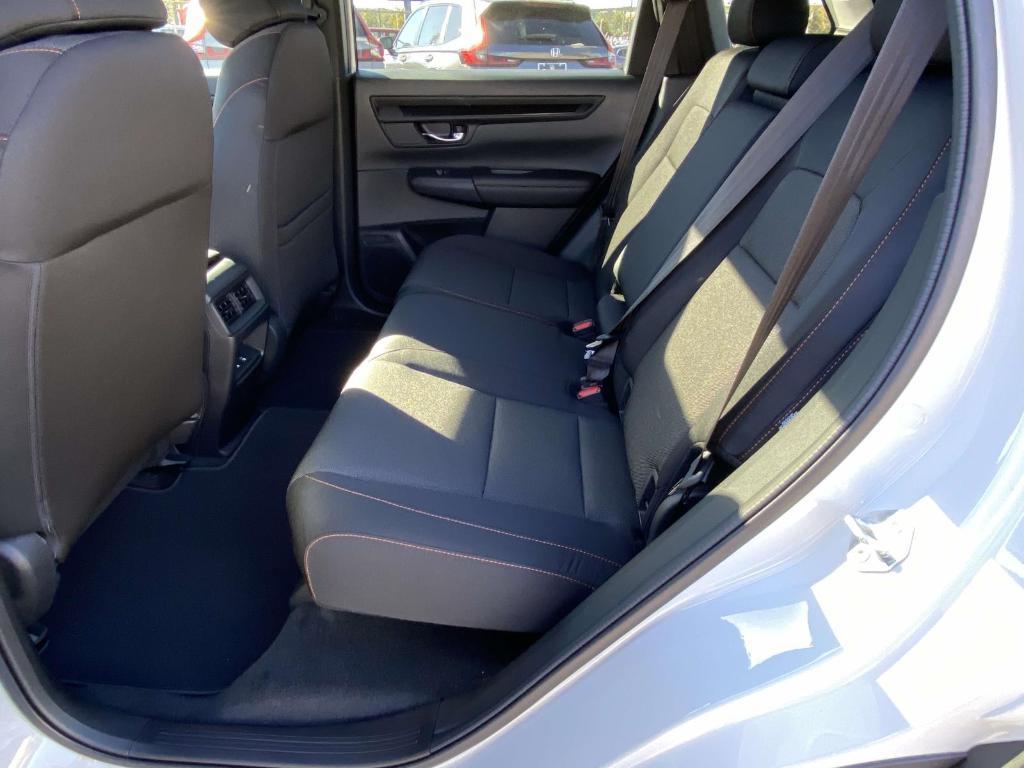 new 2026 Honda CR-V Hybrid car, priced at $35,837