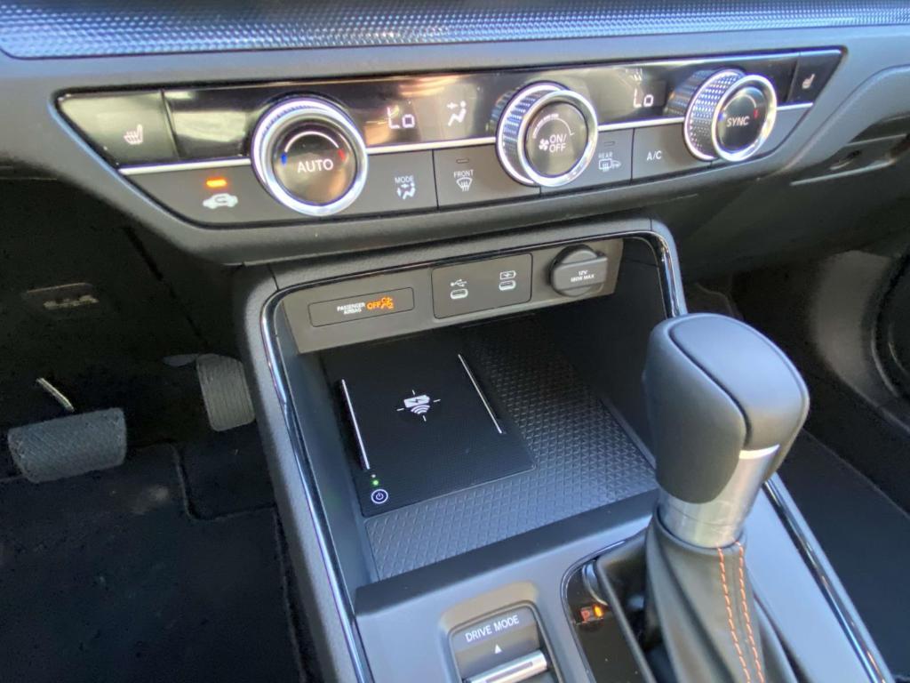 new 2026 Honda CR-V Hybrid car, priced at $35,837