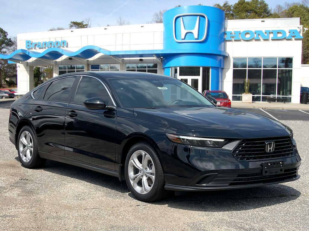new 2025 Honda Accord car