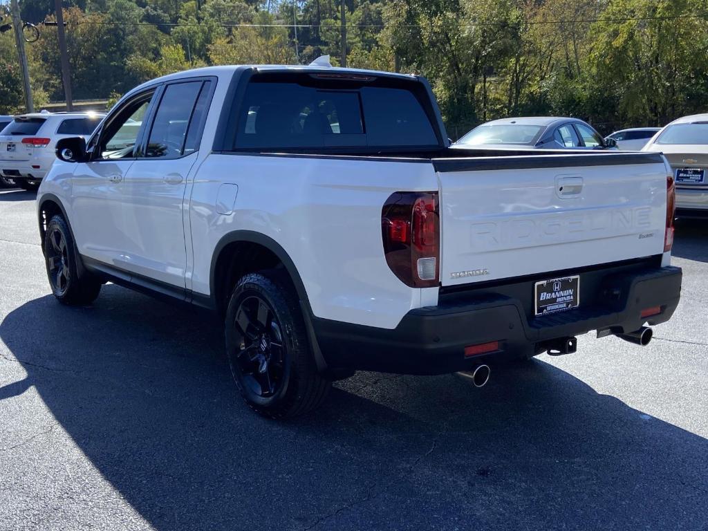 used 2025 Honda Ridgeline car, priced at $41,000