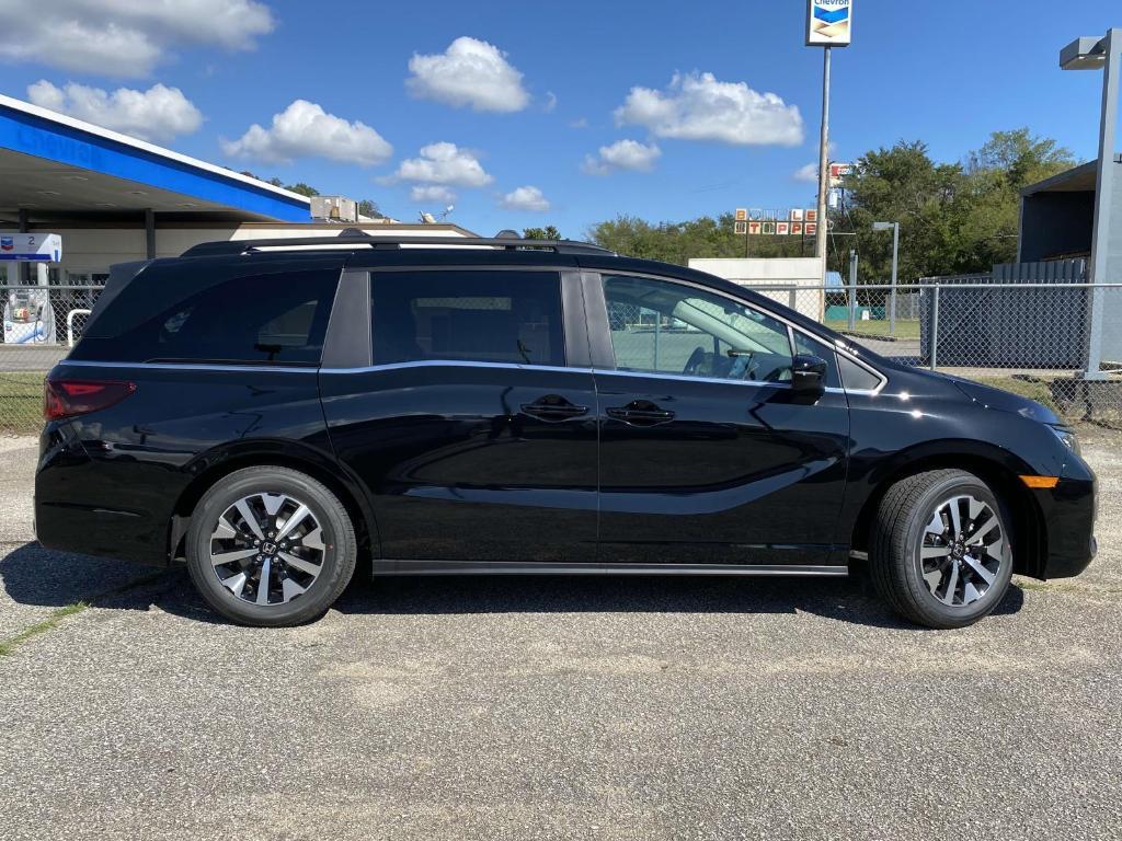 new 2026 Honda Odyssey car, priced at $42,683