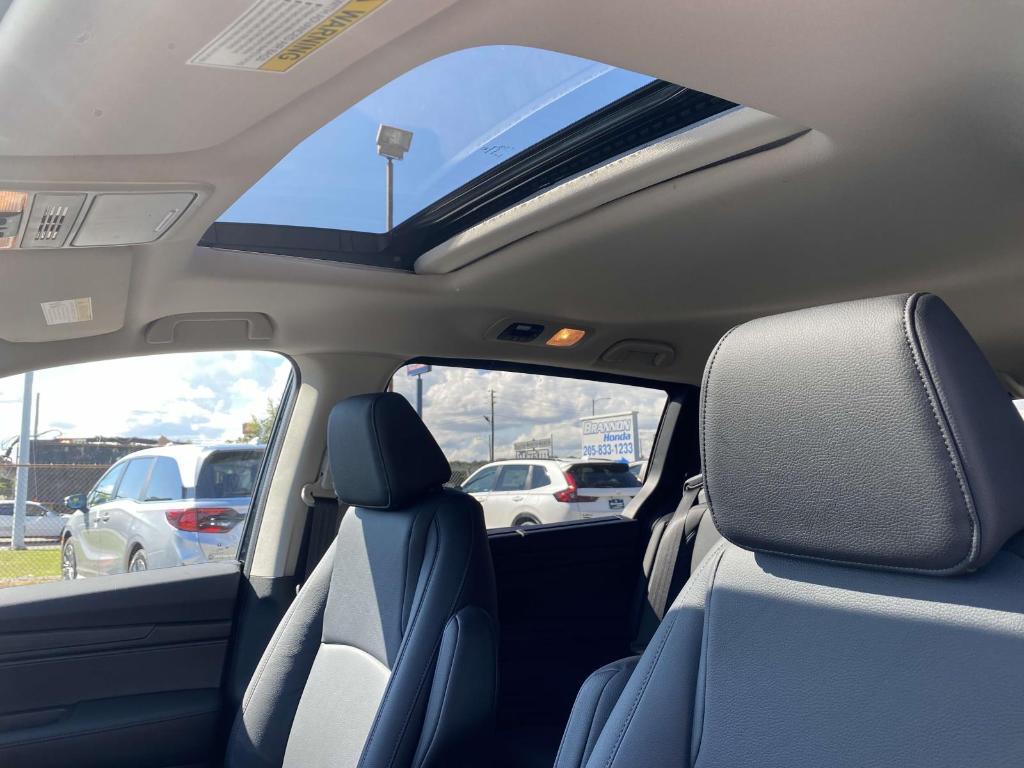 new 2026 Honda Odyssey car, priced at $42,683