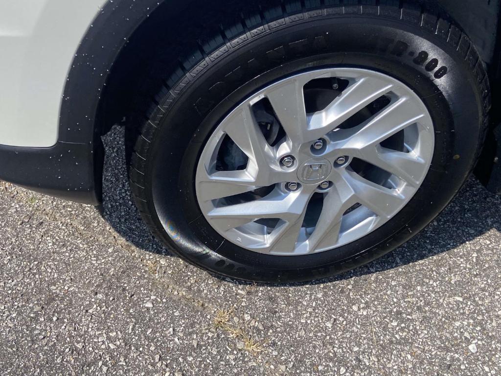 used 2015 Honda CR-V car, priced at $10,000