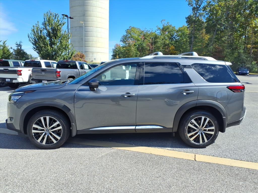 new 2025 Nissan Pathfinder car, priced at $44,867