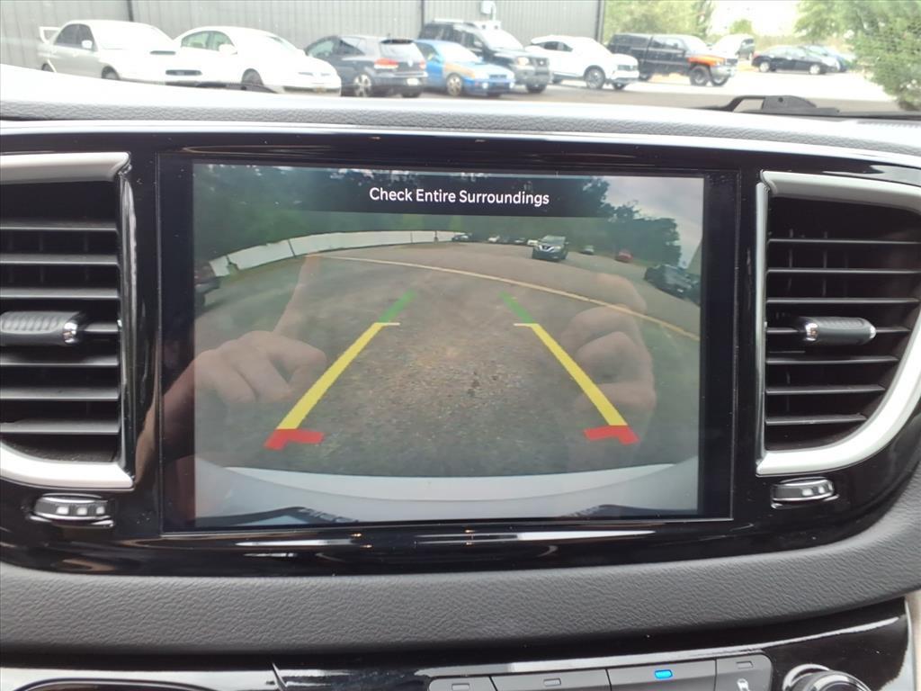 used 2024 Chrysler Pacifica car, priced at $32,778