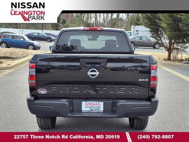 new 2025 Nissan Frontier car, priced at $31,154