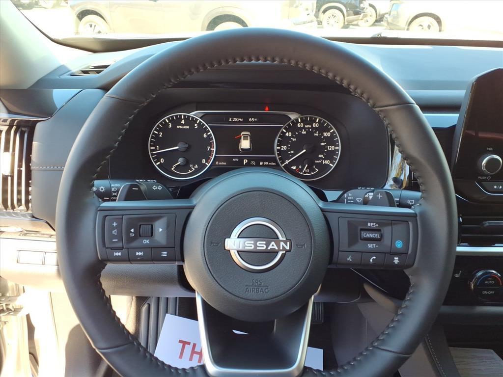 new 2025 Nissan Pathfinder car, priced at $43,555
