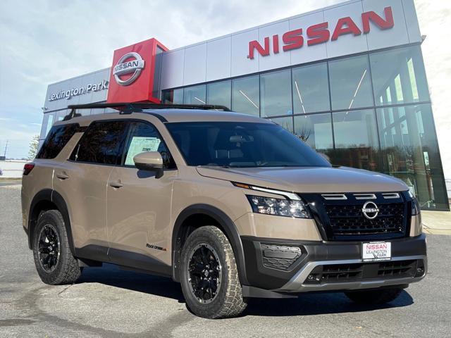 new 2025 Nissan Pathfinder car, priced at $42,637