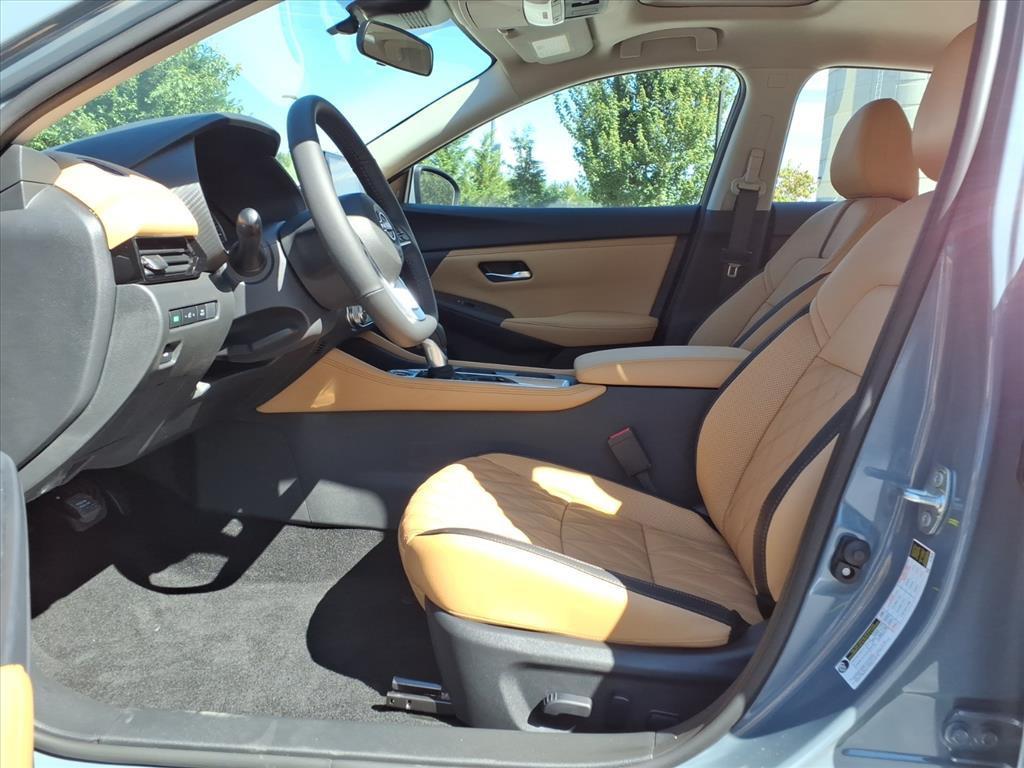 new 2025 Nissan Sentra car, priced at $25,421