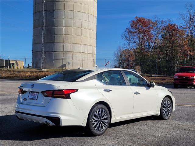 new 2025 Nissan Altima car, priced at $27,200