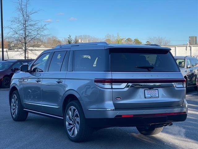 used 2022 Lincoln Navigator car, priced at $50,589