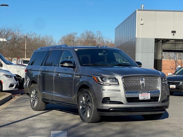 used 2022 Lincoln Navigator car, priced at $50,589