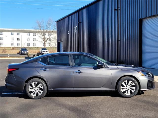 new 2025 Nissan Altima car, priced at $27,505