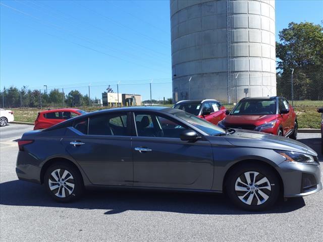 new 2025 Nissan Altima car, priced at $25,678