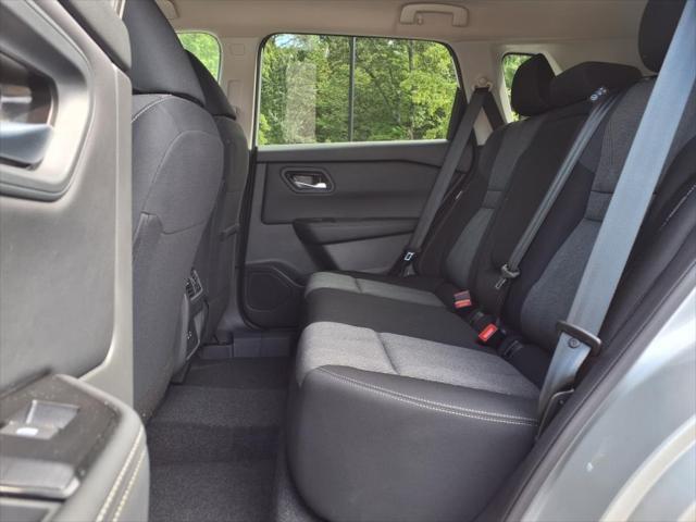 new 2025 Nissan Rogue car, priced at $30,677