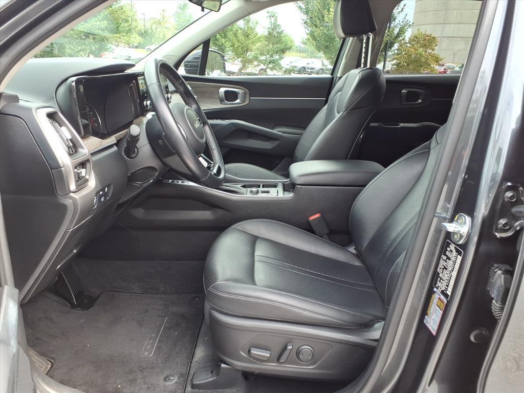 used 2022 Kia Sorento car, priced at $26,143
