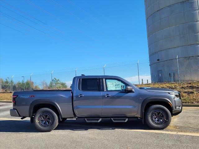 new 2025 Nissan Frontier car